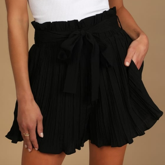LULUS Black Pleated High Waisted  Paperbag Shorts - Picture 3 of 5